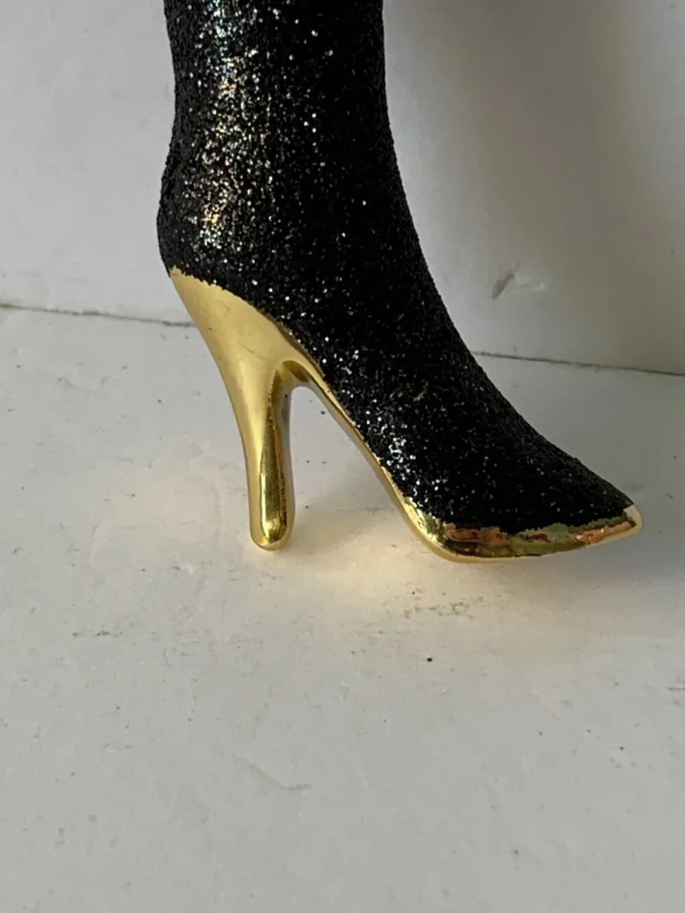 Vintage Pier 1 Black Glitter High-Heeled Boot Christmas Ornament  4